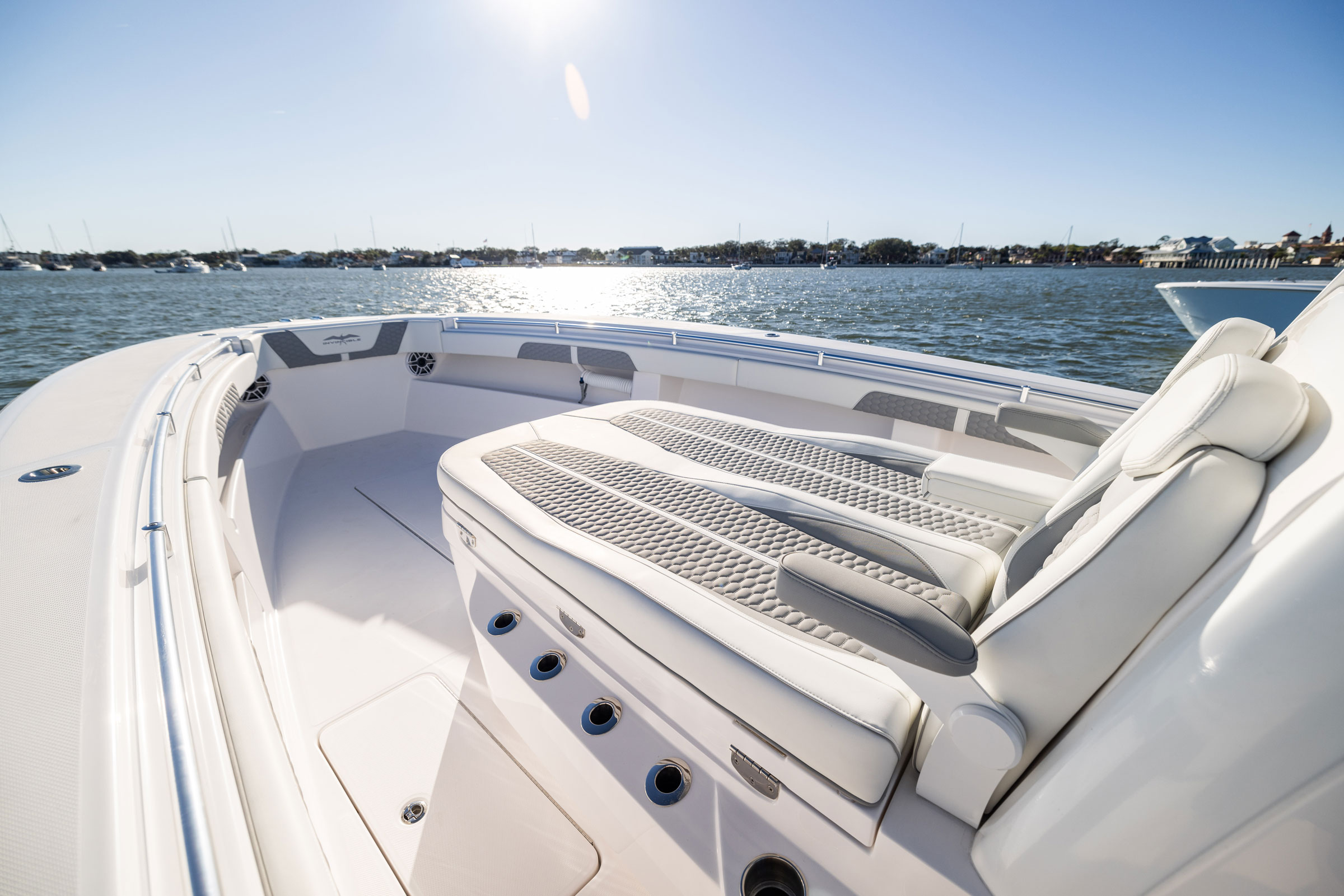 Invincible 39' Monohull Center Console Boat