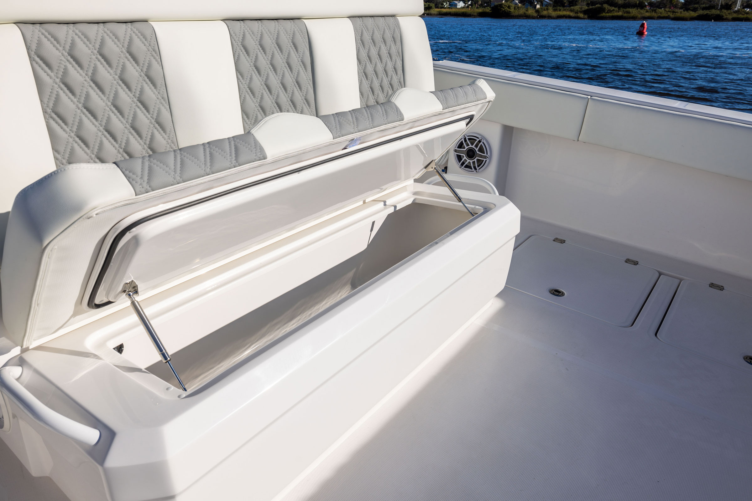 invincible-38-catamaran-details-4 | Invincible Boats