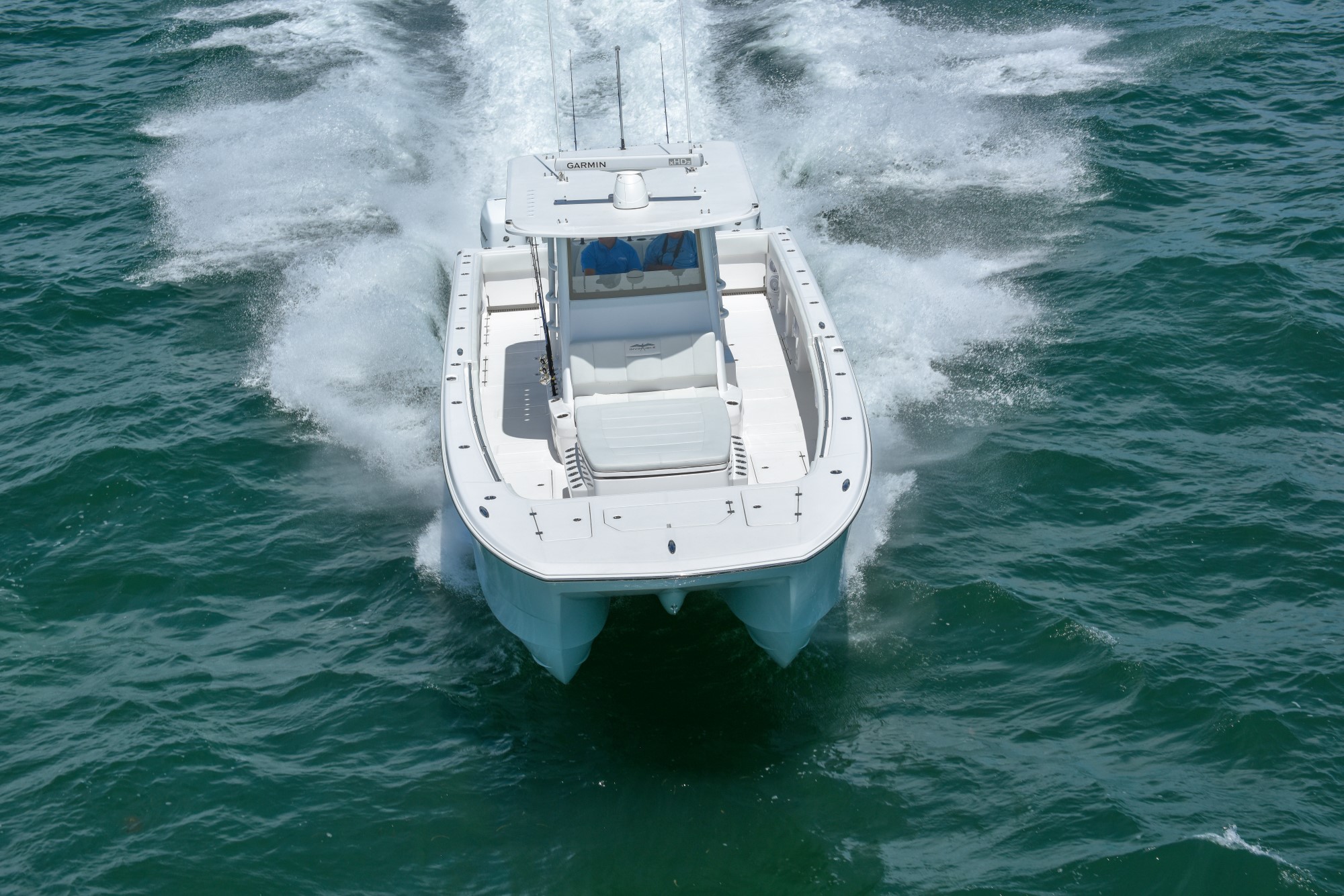 40' invincible catamaran top speed