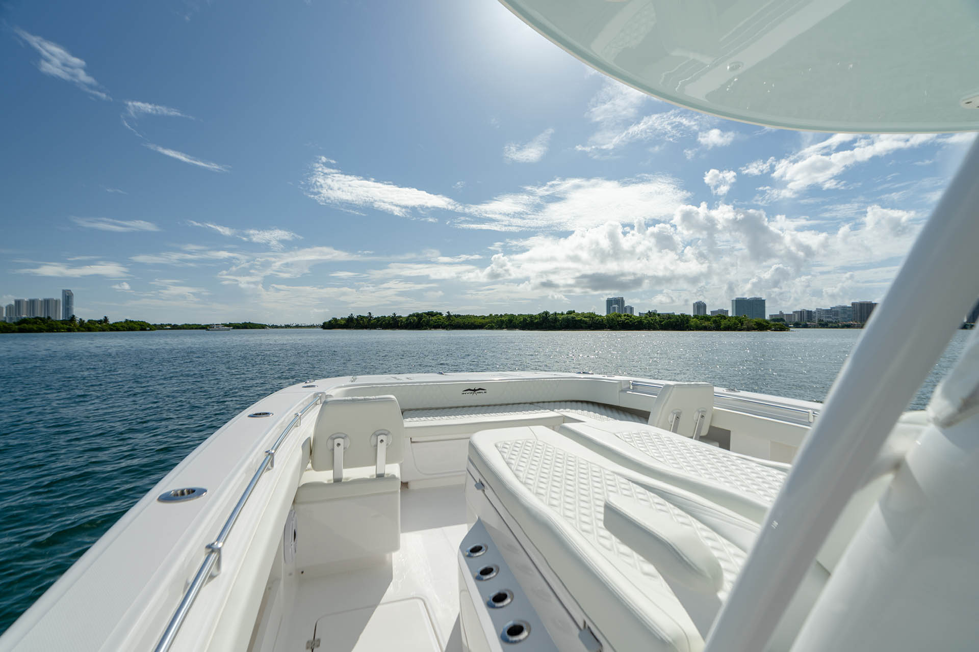 38 catamaran invincible boats